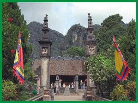 VietBamboo - Vietnam Travel - Add: 3 Hang Buom str., Hoan Kiem dist., Hanoi Tel: (84-4) 3935 1805/3935 1806 * Fax (84-4) 3935 1807 