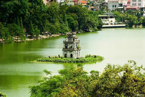 VietBamboo - Vietnam Travel - Add: 3 Hang Buom str., Hoan Kiem dist., Hanoi Tel: (84-4) 3935 1805/3935 1806 * Fax (84-4) 3935 1807 